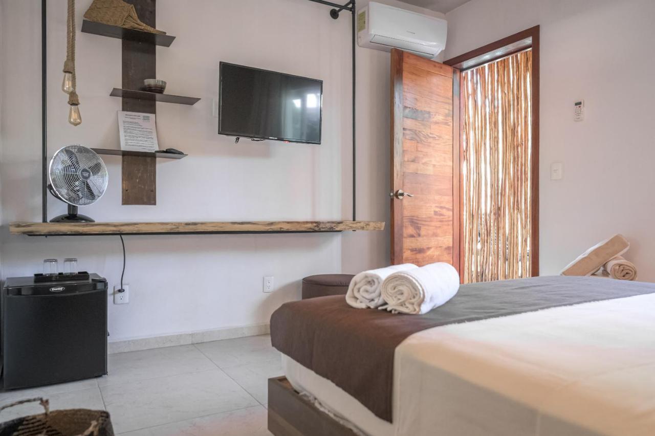Agam Hotel 巴卡拉尔 外观 照片