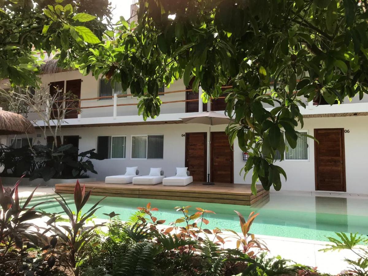 Agam Hotel 巴卡拉尔 外观 照片