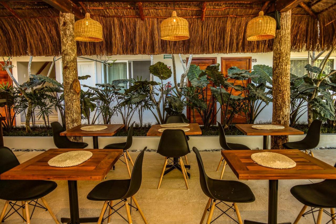 Agam Hotel 巴卡拉尔 外观 照片